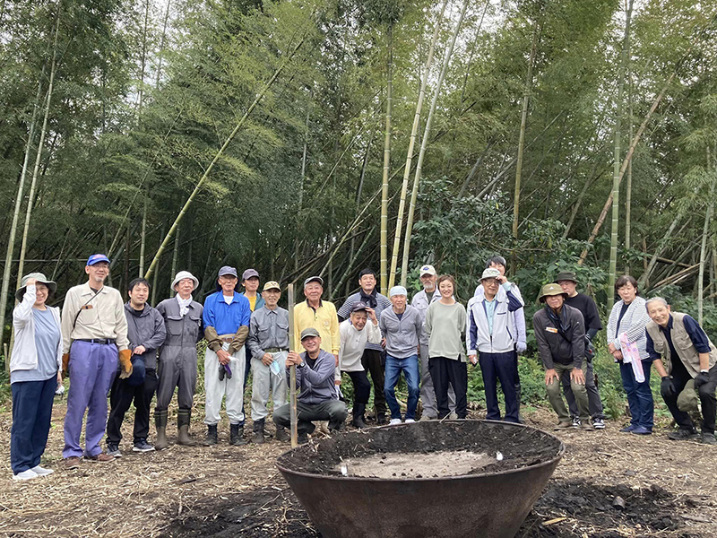 ワーカーズコープ連合会　小農・森林ワーカーズＰＪ　鹿児島・大崎で「竹の可能性探求会議」　竹林整備の基本学び、体験